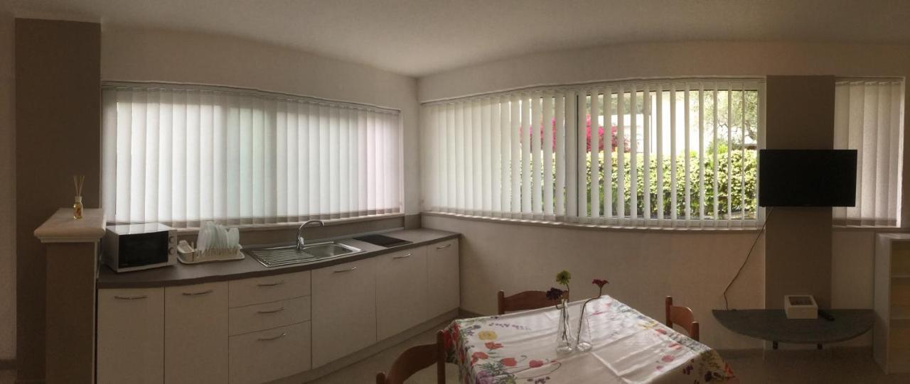 Residence I Faraglioni Mattinata Eksteriør billede
