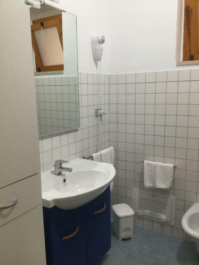 Residence I Faraglioni Mattinata Eksteriør billede