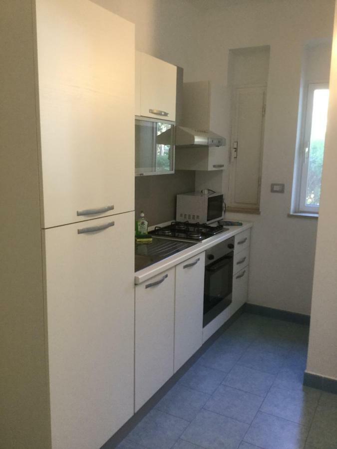 Residence I Faraglioni Mattinata Eksteriør billede