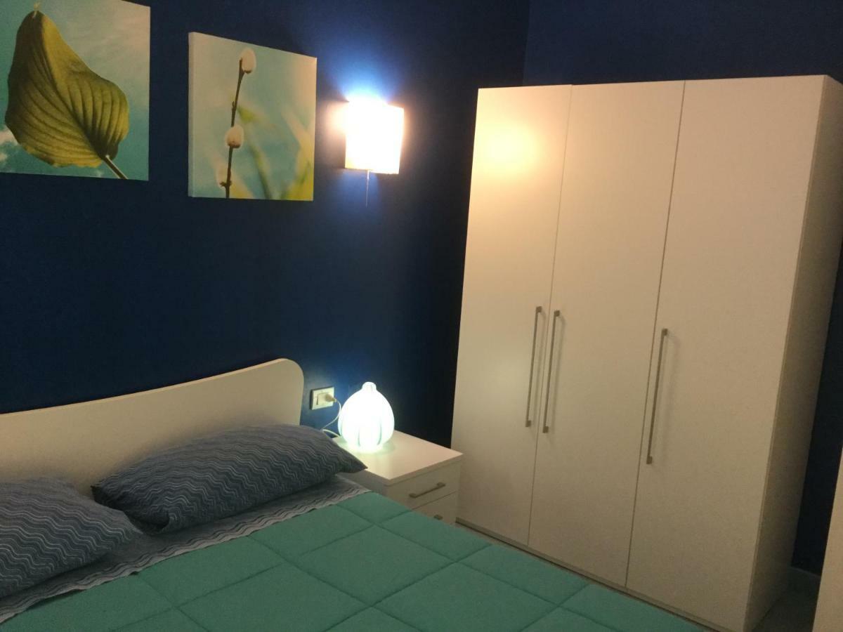 Residence I Faraglioni Mattinata Eksteriør billede